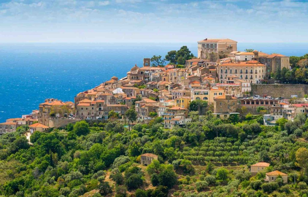 Panorama della Costiera del Cilento al tramonto