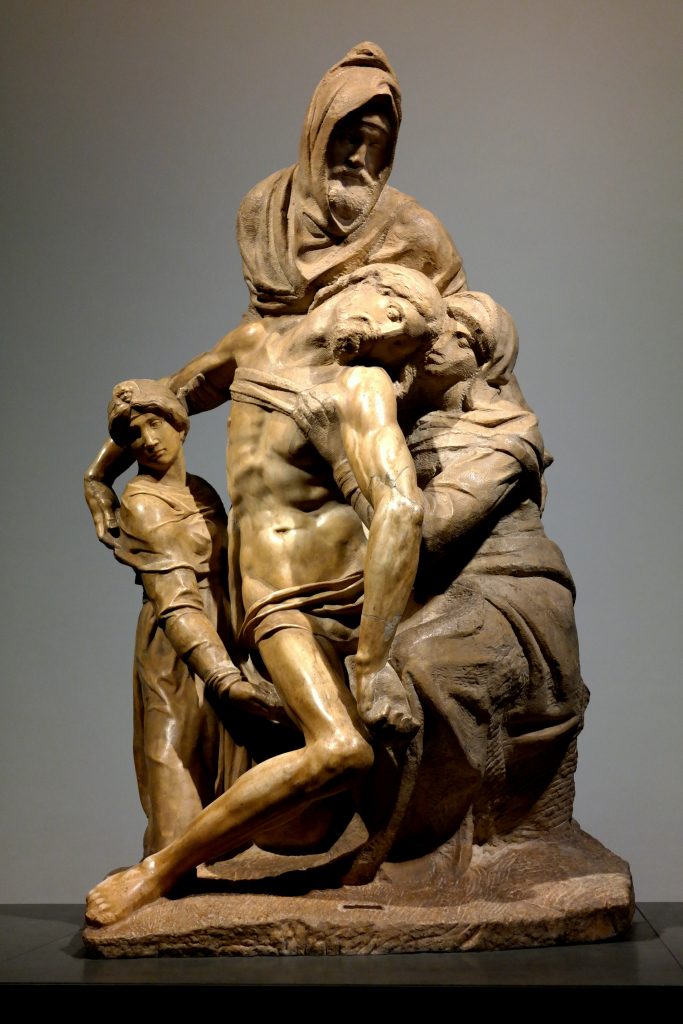 Scultura non finita di Michelangelo Buonarroti che rappresenta Cristo sorretto dalla Vergine e da Nicodemo