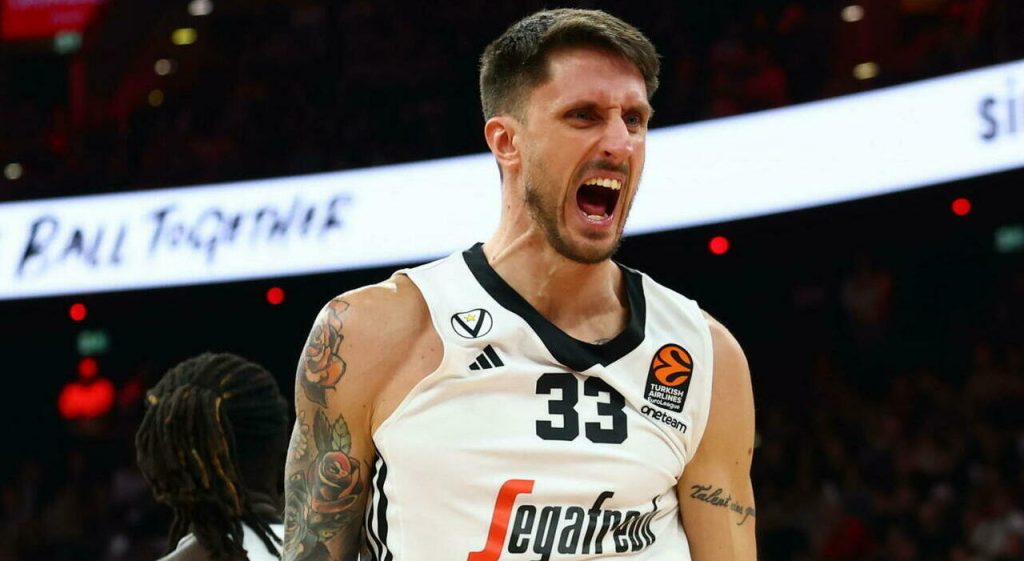 Achille Polonara Dinamo Sassari basket trapianto