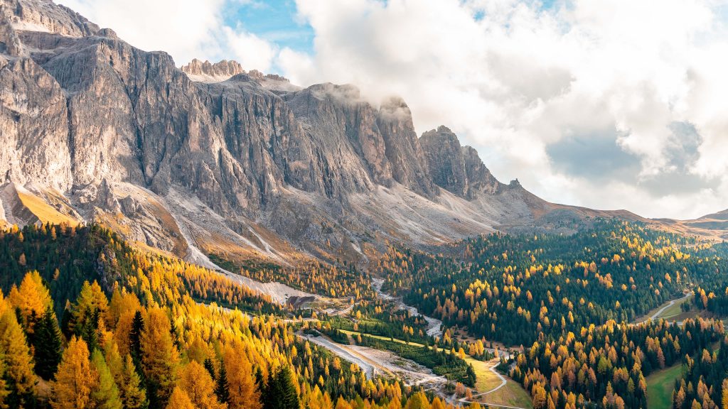 turismo Italia settembre 2025 montagna mare ospitalità
