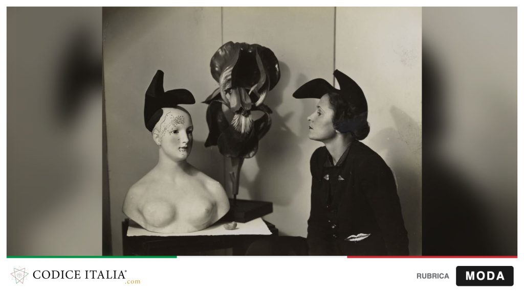 Dalí e la Moda: Gala con il cappello a forma di scarpa di Elsa Schiaparelli ispirato a Salvador Dalí